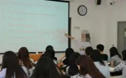 描述一件课堂上令你印象深刻的事情